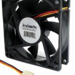 Ventilateur en plastique 12 VDC - 80 x 80 x 25 mm