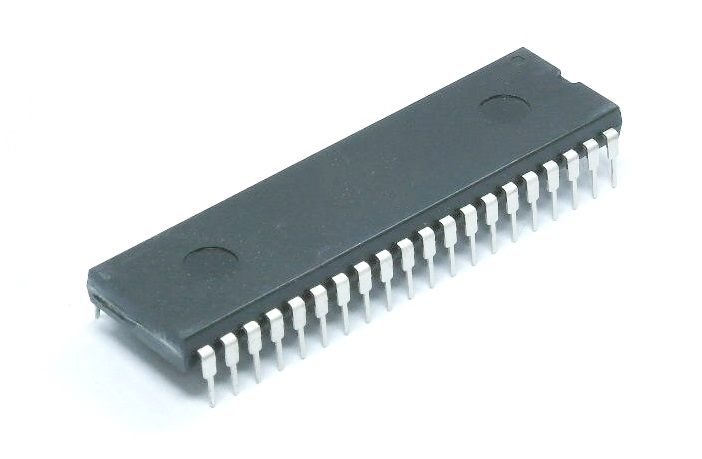 Circuit intégré (IC) D765AC à 40 contacts