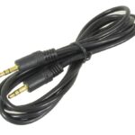 Câble audio stéréo avec fiches 3,5mm (1/8") - 6 pieds