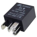 Relais DC 12v automobile 20/30 amps.