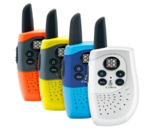 Ensemble de quatres radio cb de marques Cobra