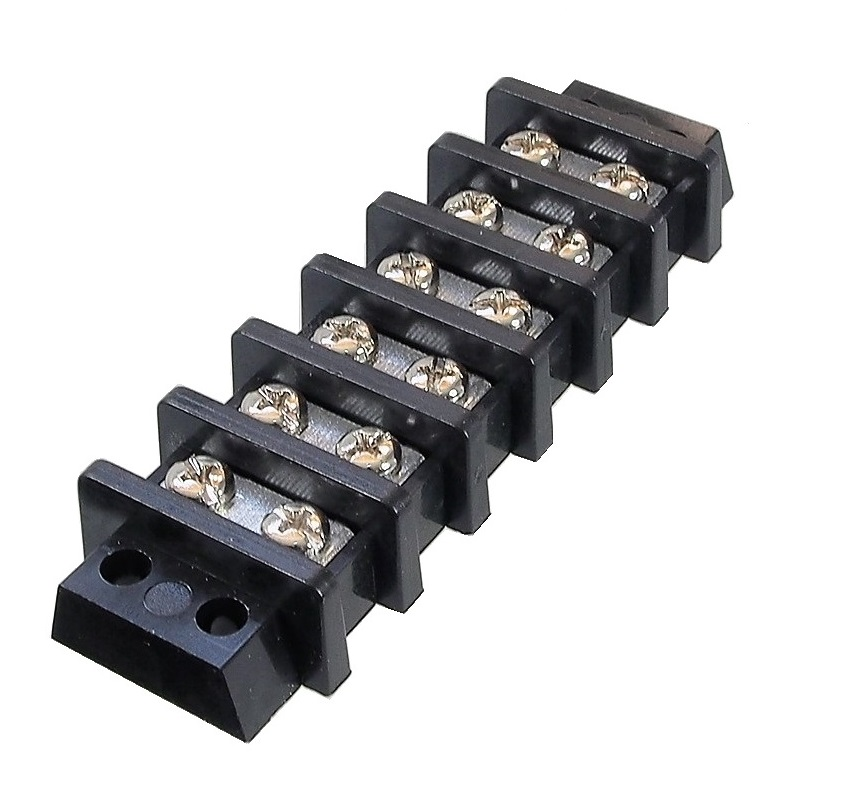 Bornier à vis double 600V 30A - 6 positions