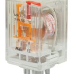 Relais 3.P.D.T. 24 VAC - 11 contacts circulaires.