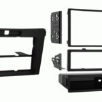 Ensemble de fixation pour radio  modèle Mazda CX7 2007-2009