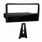 Ensemble de fixation pour radio de voiture pour modèles COUGAR 1999 à 2002 et FOCUS 2000 à 2004. Simple din