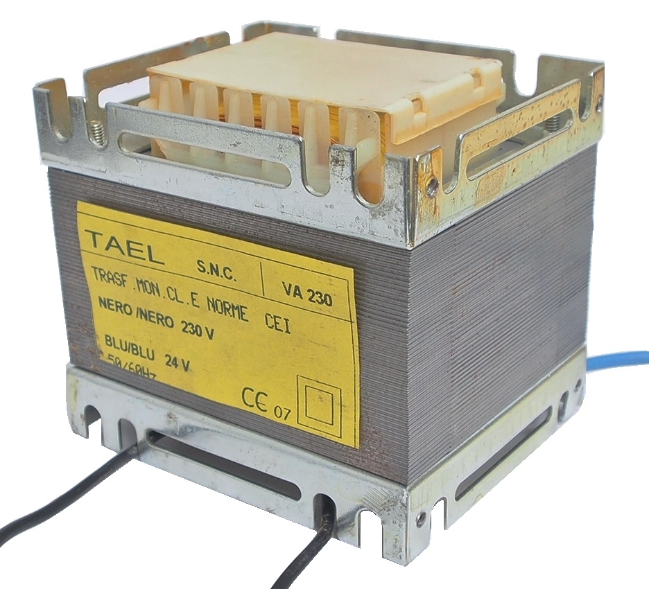 Transformateur 230VAC / 24VAC, 230 VA.